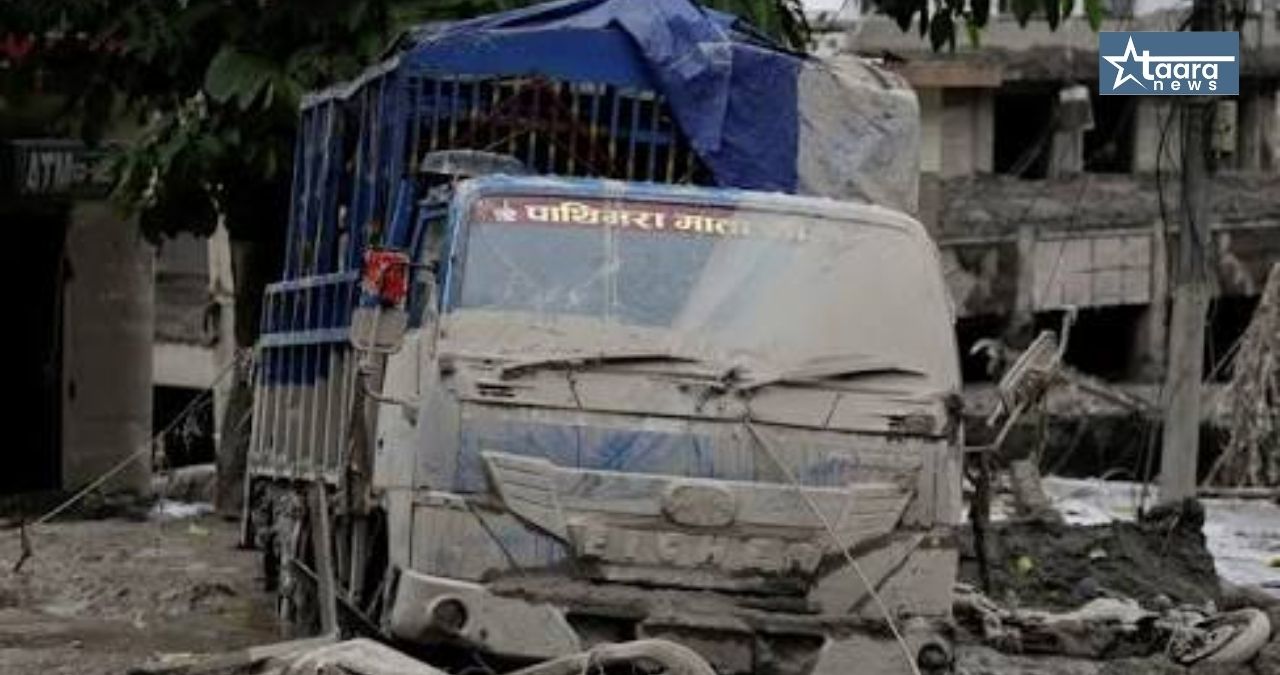 nepal flood bank locker 92 lakh cash 29 arrested